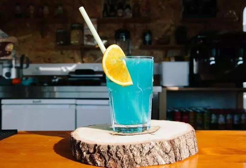 Majatalo Zulla Nazaré`s Surf Village