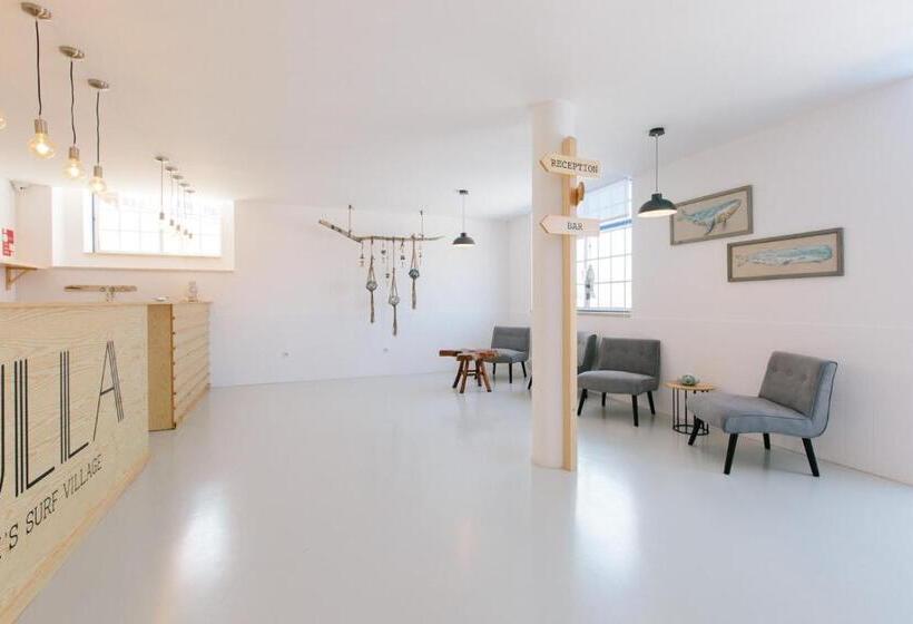 پانسیون Zulla Nazaré`s Surf Village