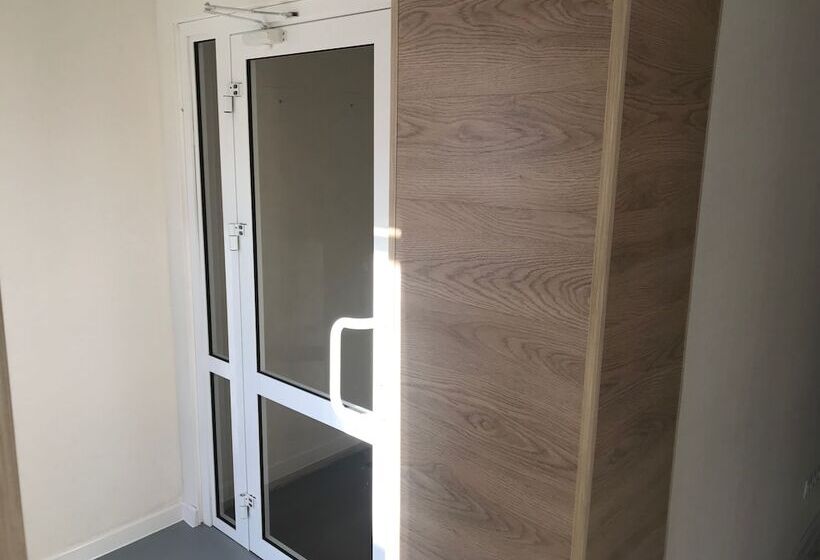 7 Floors Apart Hotel Tyumen Centre