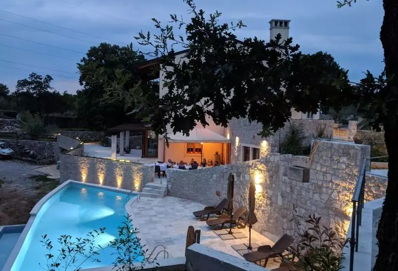 田舎風ホテル Agriturismo La Madrugada