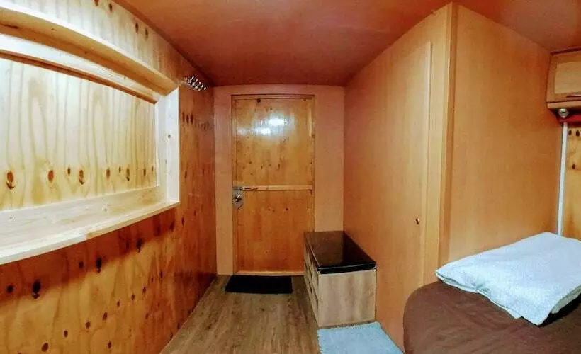 Hotelli Samui Caravans Hill Camp