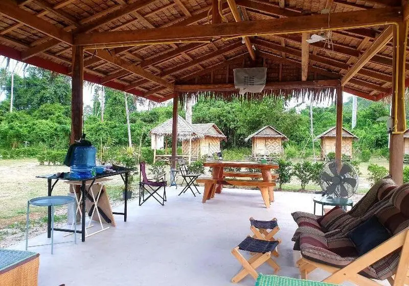 هتل Samui Caravans Hill Camp