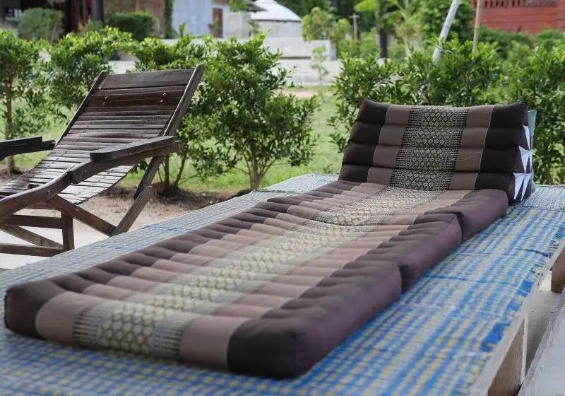 هتل Samui Caravans Hill Camp
