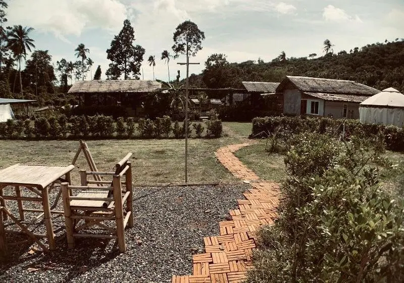 هتل Samui Caravans Hill Camp