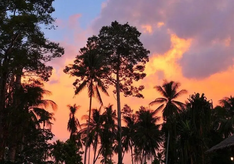 هتل Samui Caravans Hill Camp
