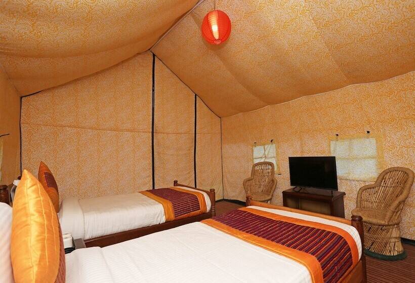 בית מלון כפרי Swiss Camps By Oyo Rooms