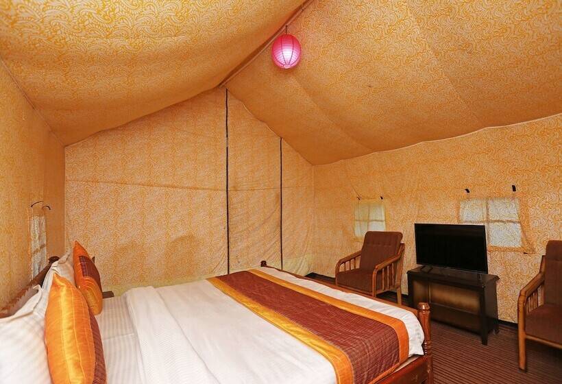 בית מלון כפרי Swiss Camps By Oyo Rooms