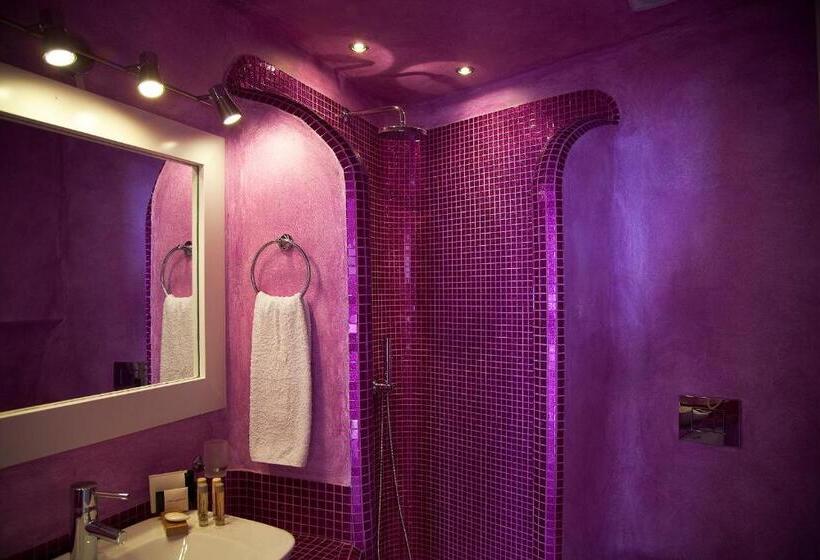 Hotel Whitedeck Santorini