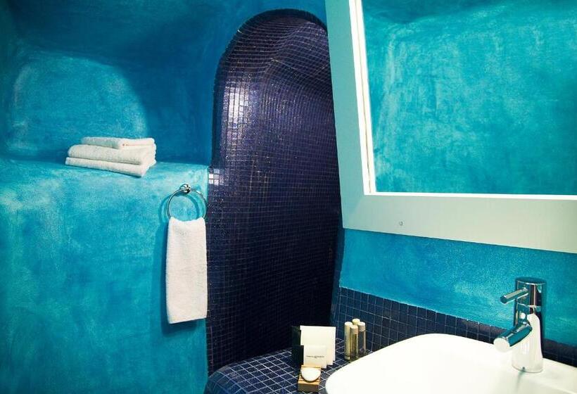 Hotel Whitedeck Santorini