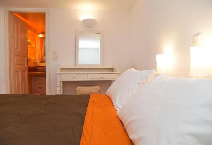 Hotel Whitedeck Santorini