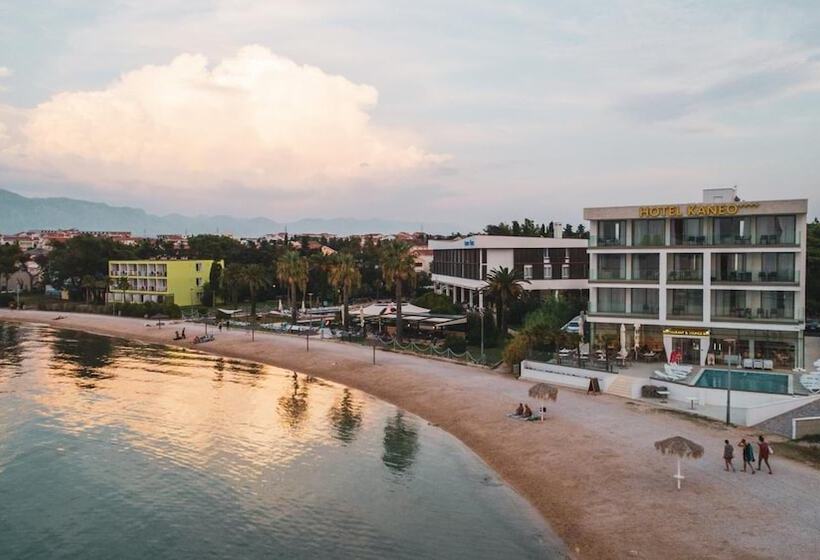 Kaneo Beach Hotel Novalja