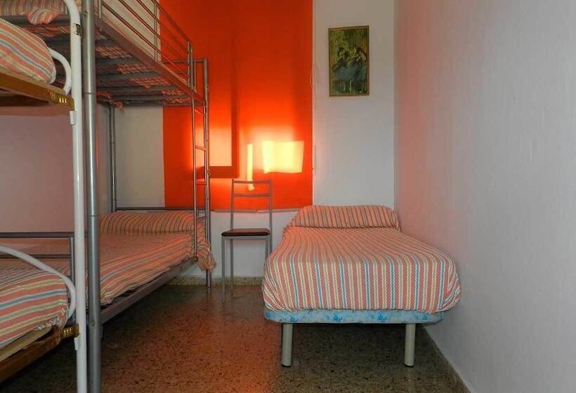 Albergue Casa Alberdi   Hostel