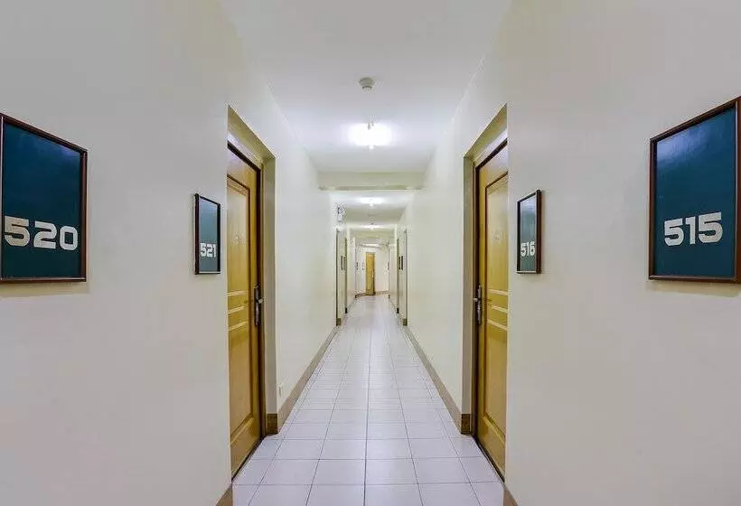 Anglo Residences By Oyo Rooms