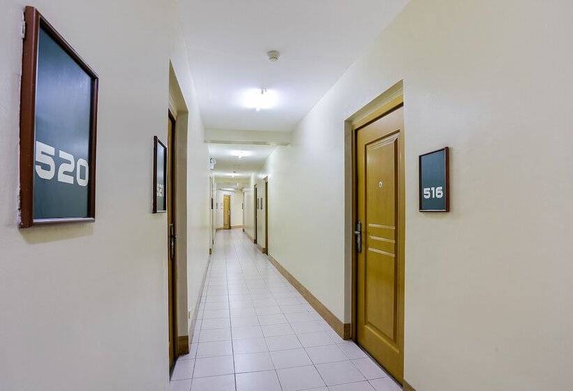 Anglo Residences By Oyo Rooms