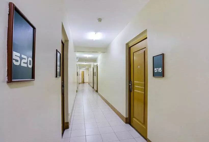 Anglo Residences By Oyo Rooms