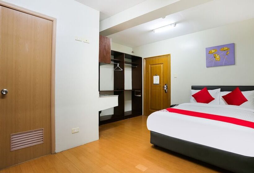 Anglo Residences By Oyo Rooms