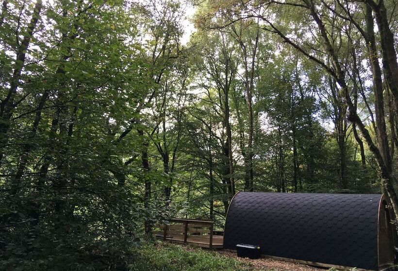 Broomhills Farm River Eco Pods