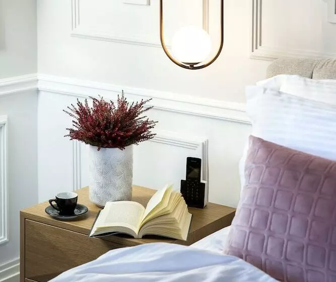 A77 Suites, Small Luxury Hotels Of The World