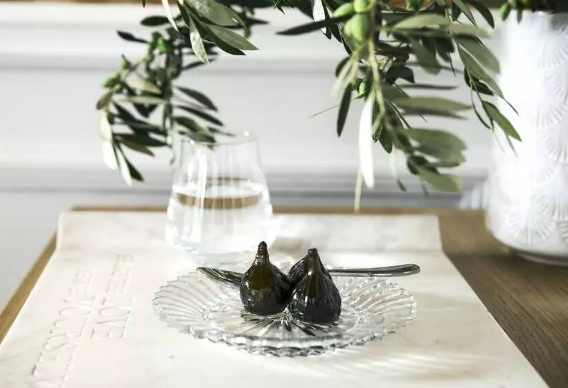 A77 Suites, Small Luxury Hotels Of The World