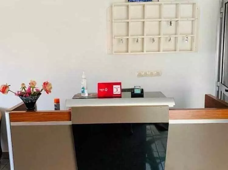 هتل Hôtel Azur Conakry