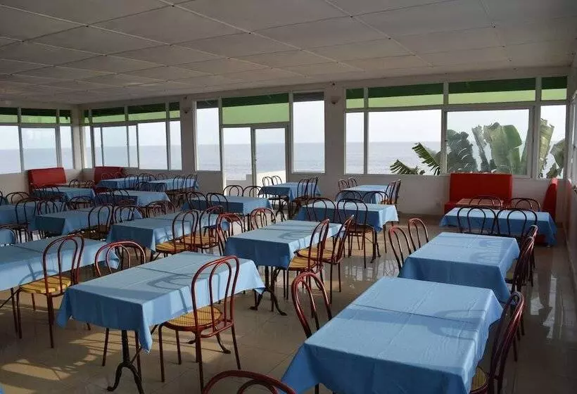 هتل Hôtel Azur Conakry