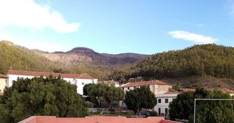 تختخواب و صبحانه Ziggys Mountain Retreat