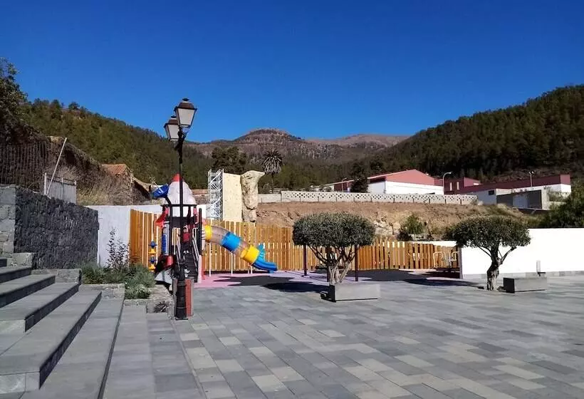 ベッドアンドブレックファースト Ziggys Mountain Retreat