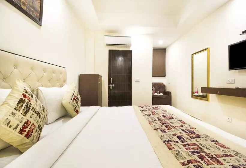 ホテル Platinum Free Airport Pickup