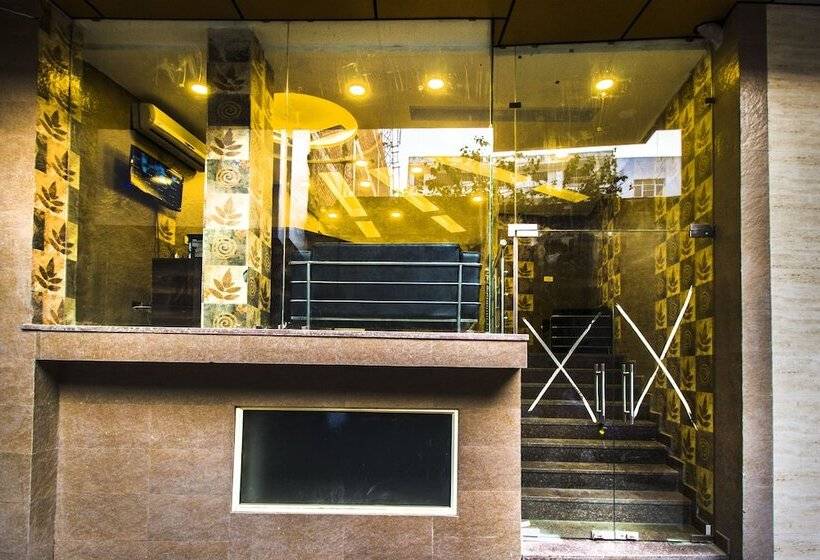 ホテル Platinum Free Airport Pickup