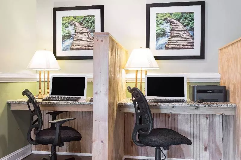 호텔 Baymont By Wyndham Helen