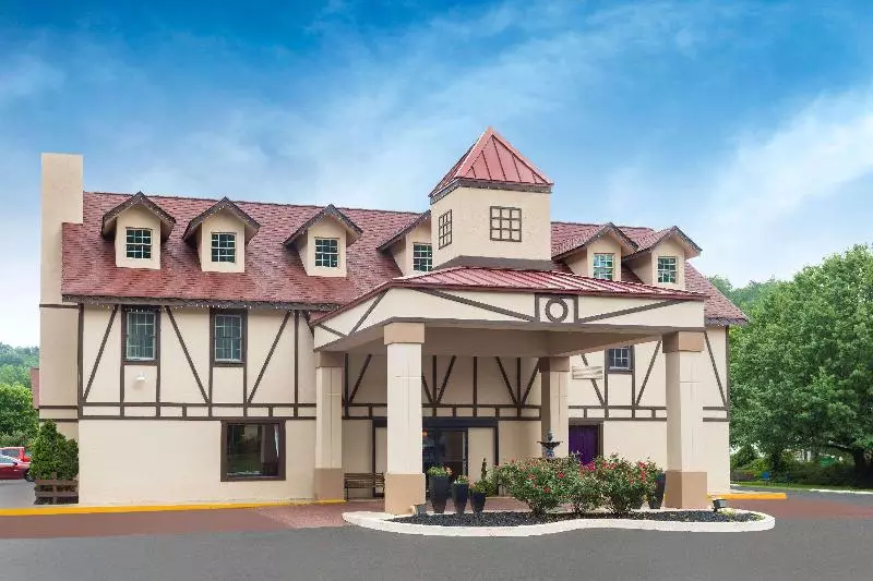 호텔 Baymont By Wyndham Helen