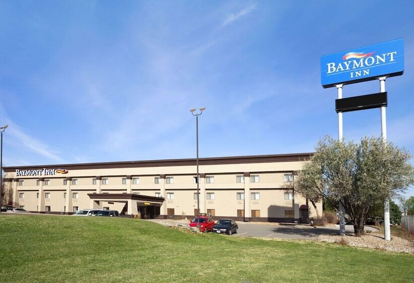 فندق Baymont By Wyndham Sioux Falls