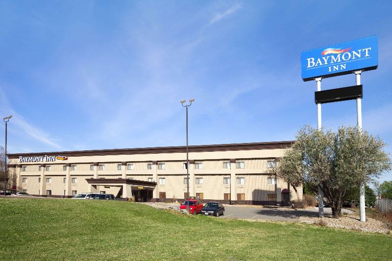 فندق Baymont By Wyndham Sioux Falls