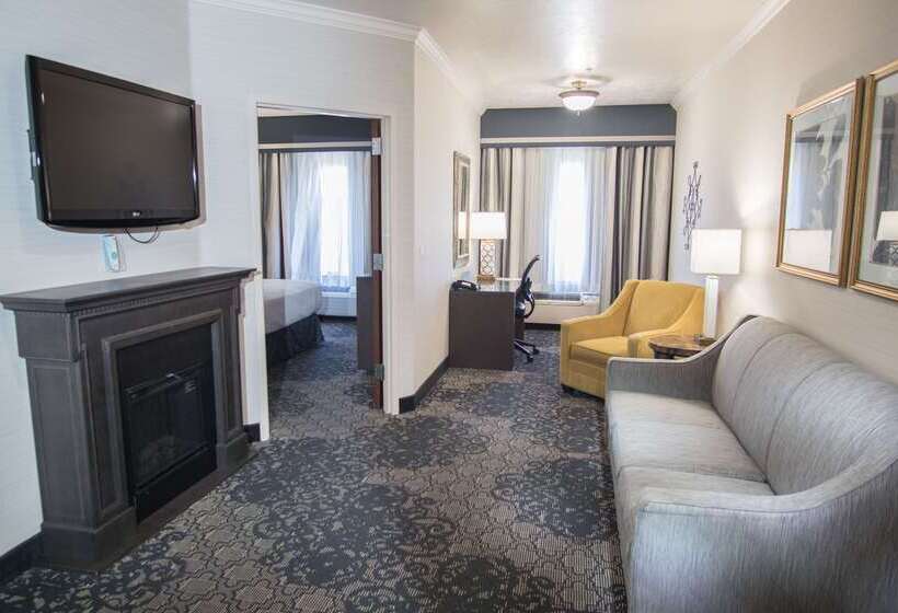 هتل Best Western Plus Abbey Inn