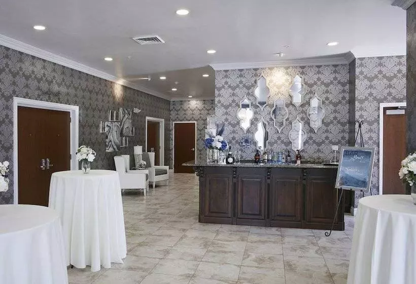 Отель Best Western Plus Abbey Inn