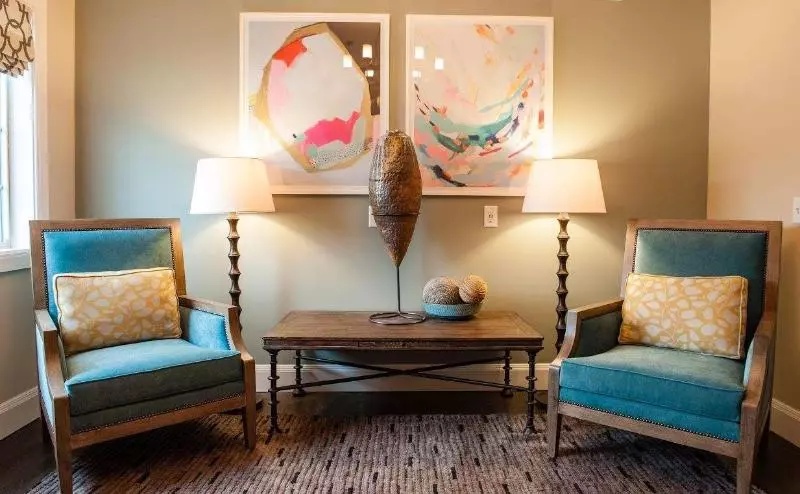 Отель Best Western Plus University Park Inn & Suites