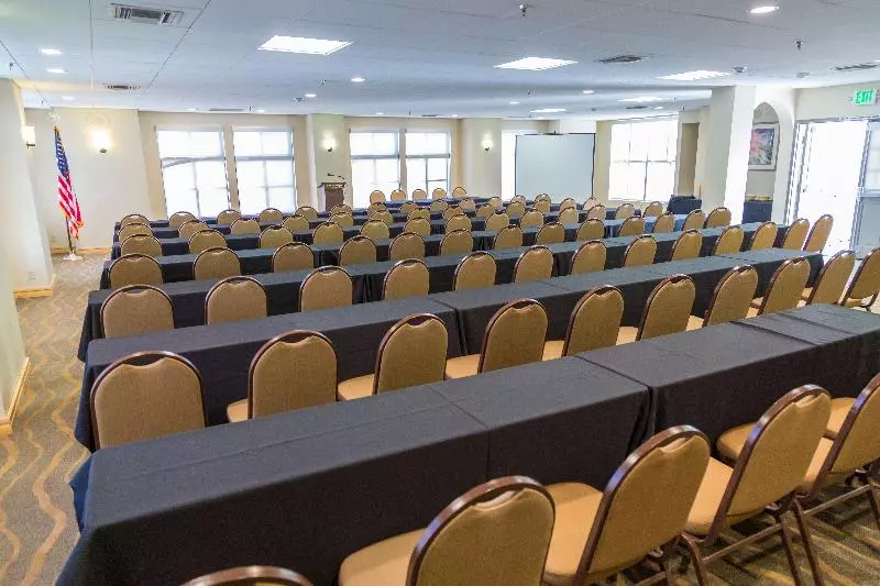 هتل Catalina Canyon Inn