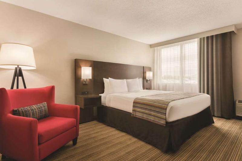 فندق Country Inn & Suites By Radisson, Fergus Falls, Mn