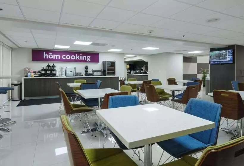 호텔 Hom, A Trademark Collection