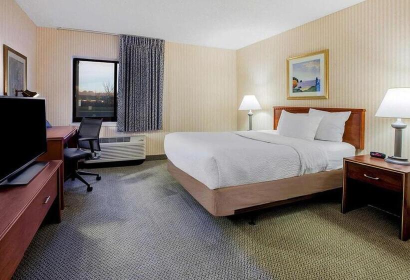 酒店 La Quinta Inn By Wyndham Detroit Southgate