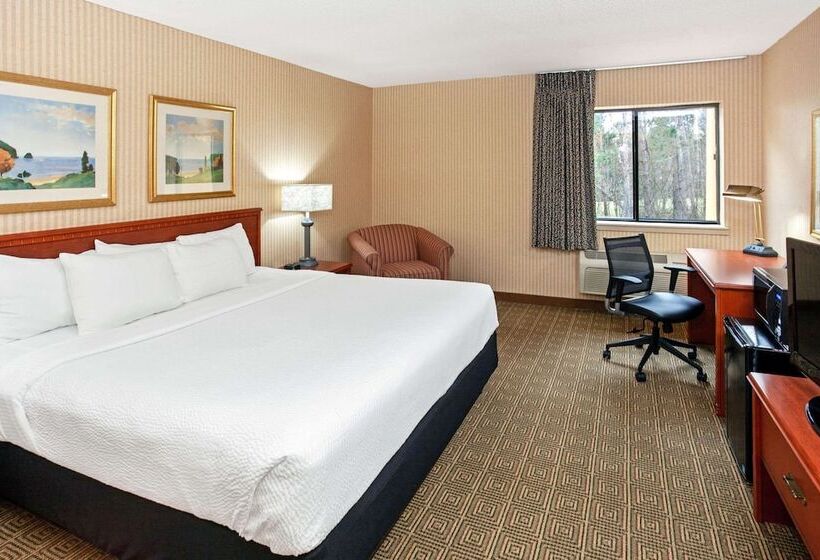 酒店 La Quinta By Wyndham Stevens Point