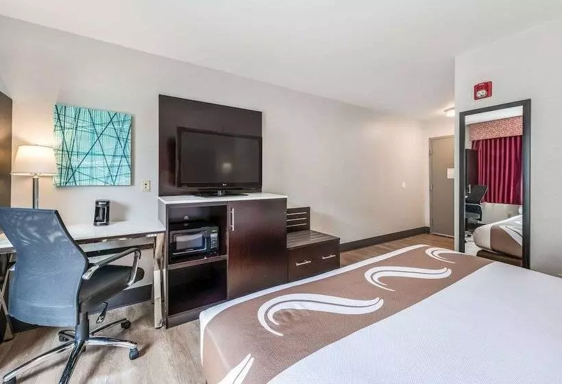 هتل Quality Inn Poughkeepsie