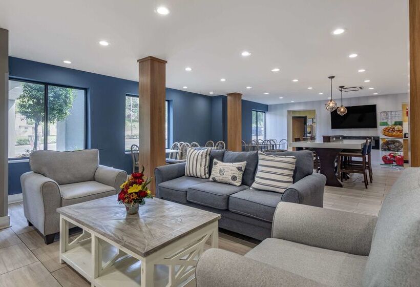 فندق Quality Inn & Suites