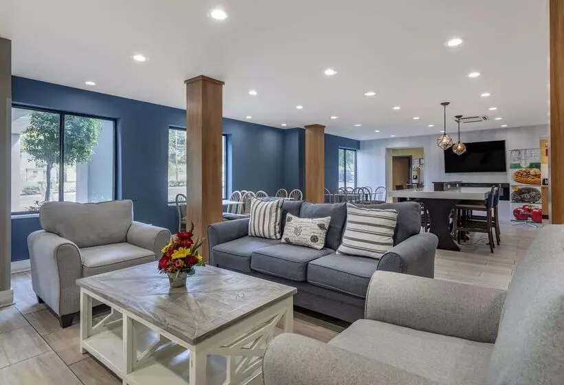 酒店 Quality Inn & Suites