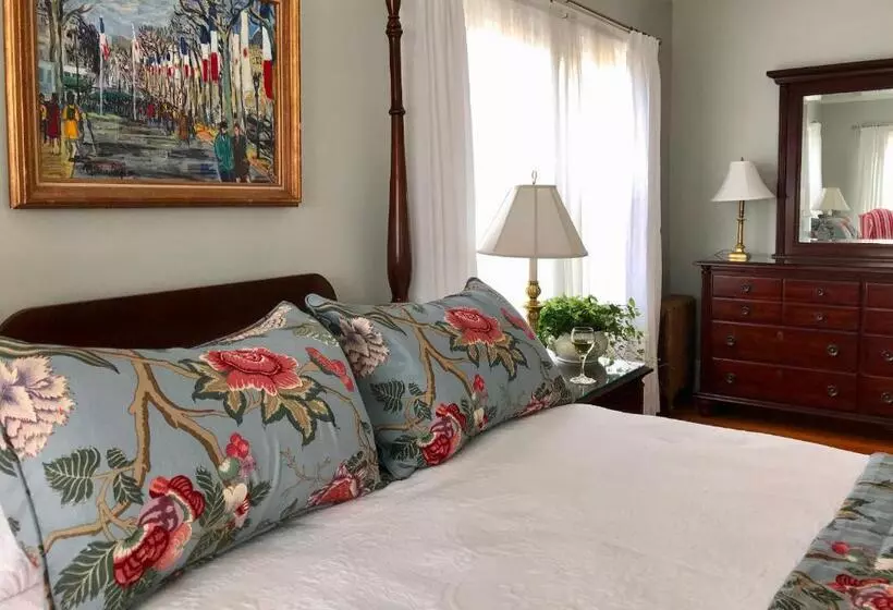 Отель The Belmont Inn