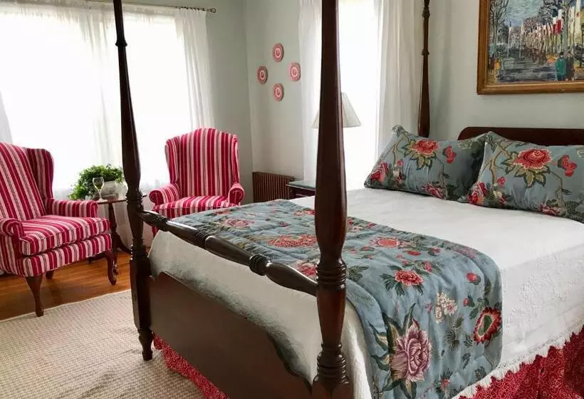 Отель The Belmont Inn