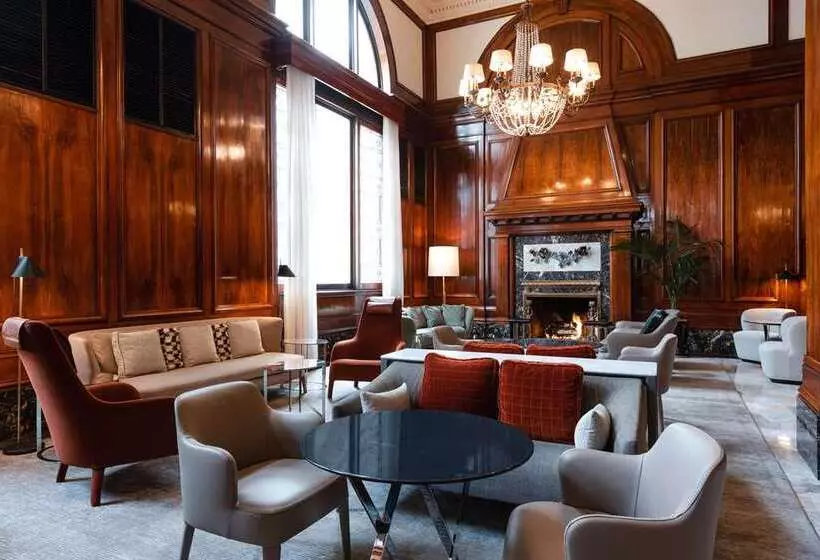 هتل The Benson Portland, Curio Collection By Hilton