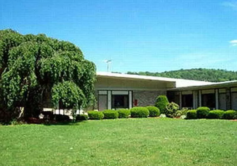 ホテル Travelodge Bedford