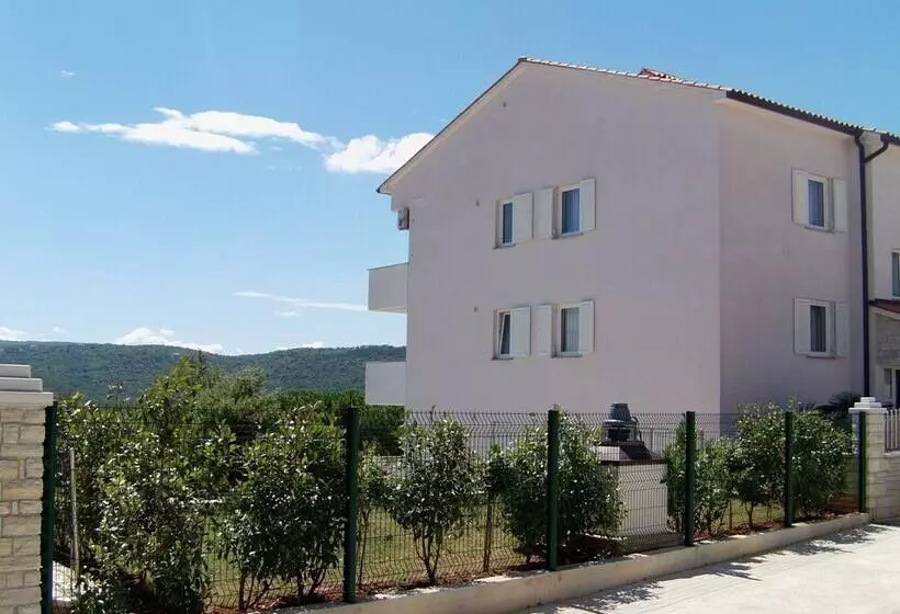 Bellistra Apartments Rabac