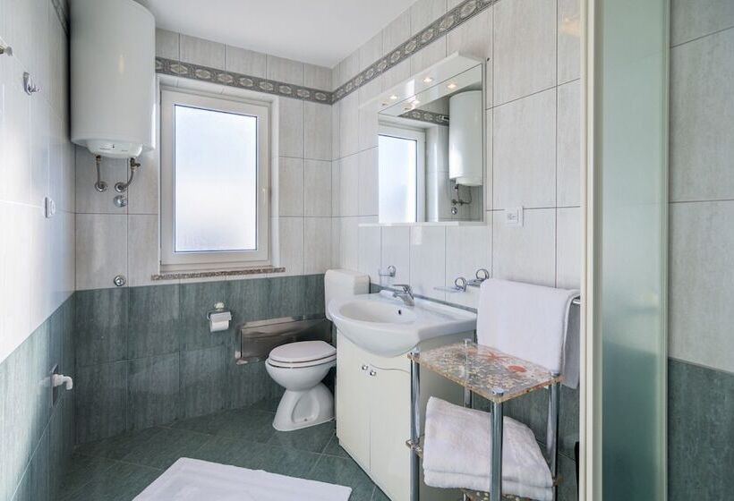 Bellistra Apartments Rabac